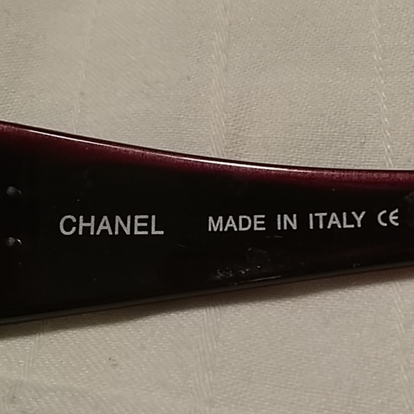 Chanel sunglasses - Picture 4 of 7